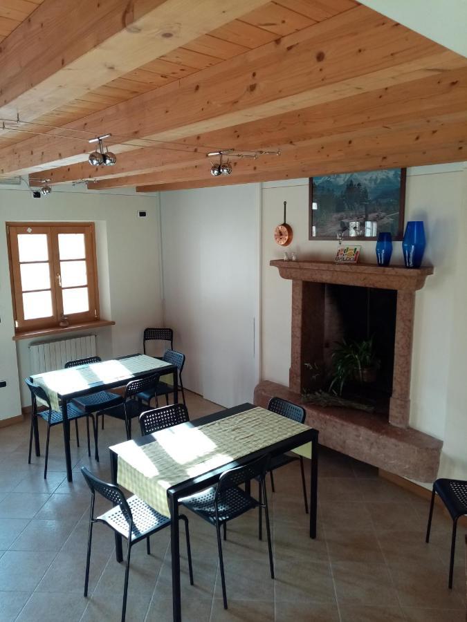 Ca' Del Laki Villa Caprino Veronese Luaran gambar